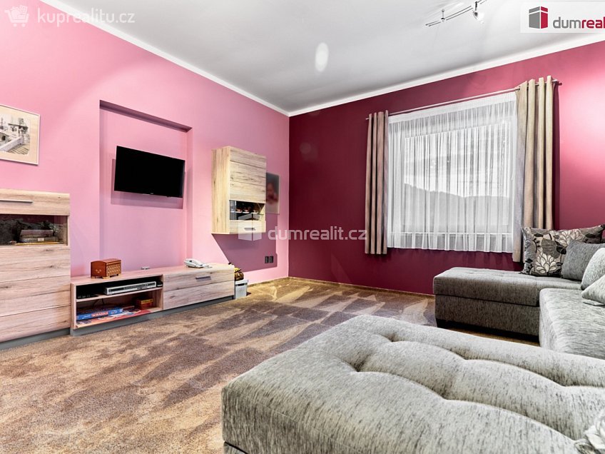 Prodej  vily 296 m^2 Vítězství, Děčín 