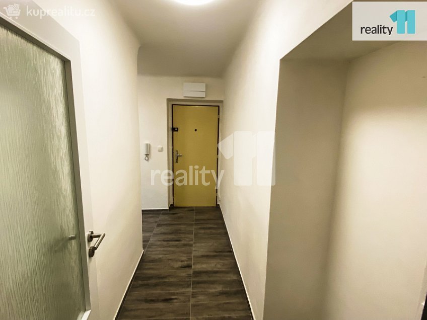 Pronájem bytu 2+1 46 m^2 Mohylová, Plzeň 