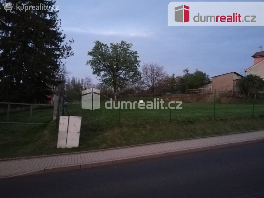 Pronájem  pozemku 1168 m^2 Modlany, Modlany 