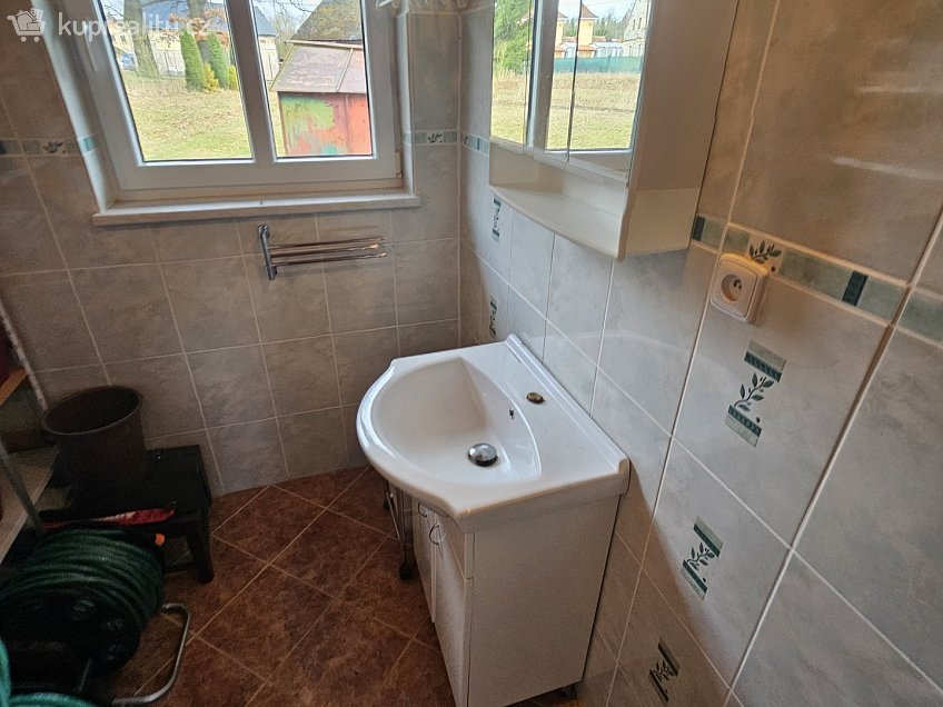 Prodej  chaty 32 m^2 Tuřany 12, Tuřany 