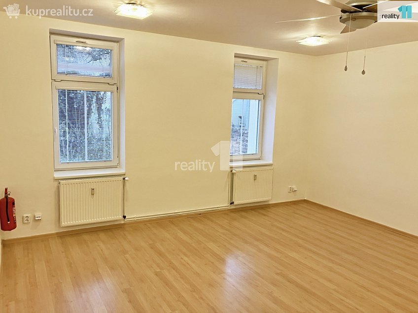 Prodej  kanceláře 65 m^2 Rubešova, Plzeň 