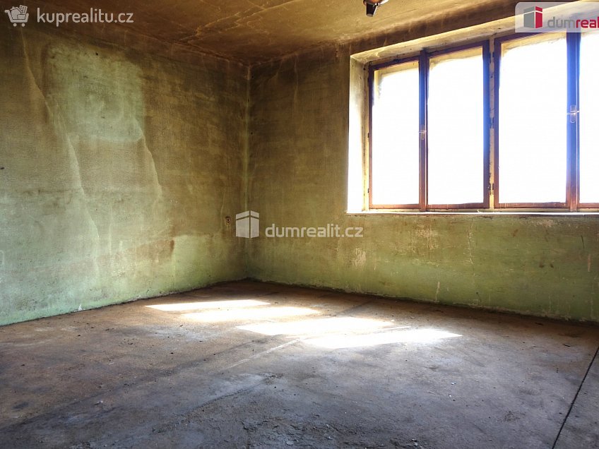 Prodej  rodinného domu 95 m^2 Postupice, Postupice 