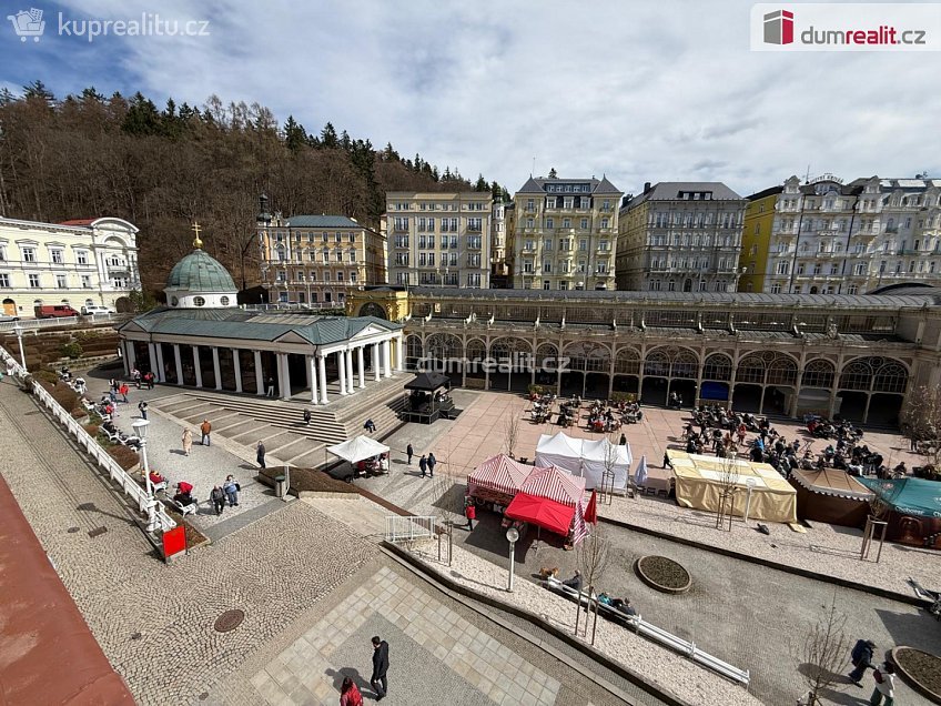 Pronájem bytu 1+kk 35 m^2 Nehrova, Mariánské Lázně 