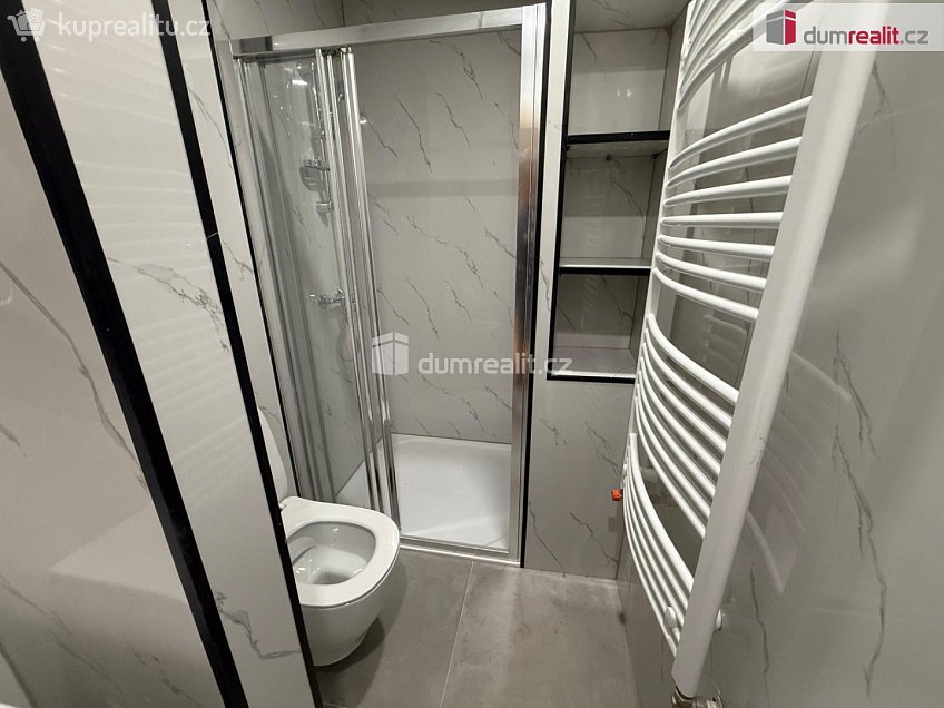 Pronájem bytu 1+kk 35 m^2 Nehrova, Mariánské Lázně 