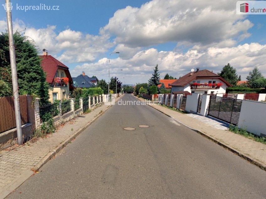 Pronájem  garáže 19 m^2 Mladíkov, Jesenice 