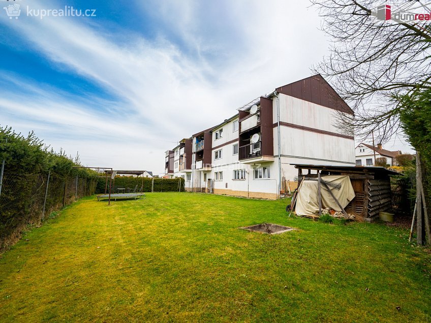 Prodej bytu 1+1 42 m^2 Osek, Osek 