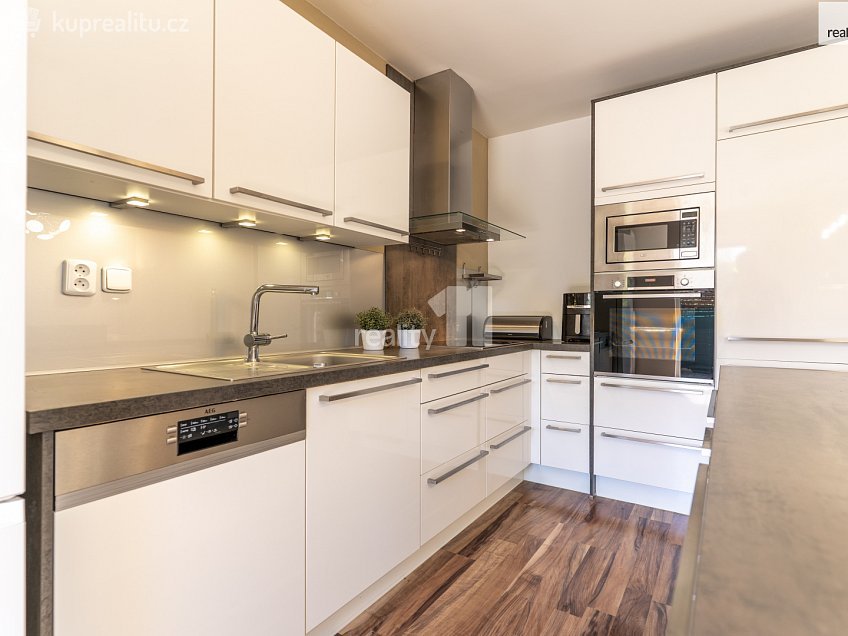 Prodej  rodinného domu 101 m^2 K Zelenému poli, Herink 