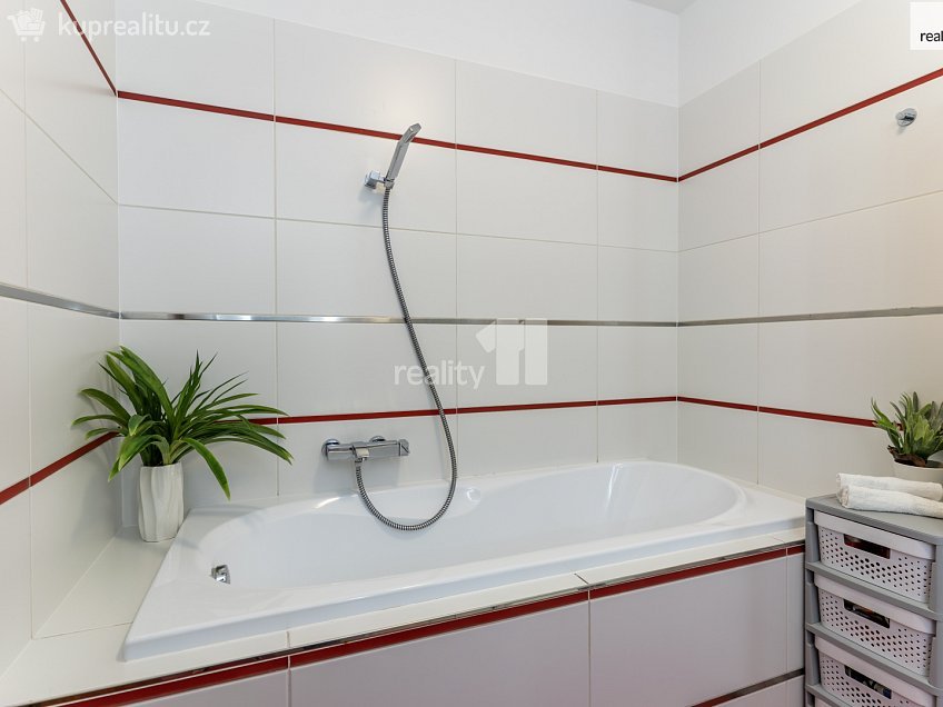 Prodej  rodinného domu 101 m^2 K Zelenému poli, Herink 