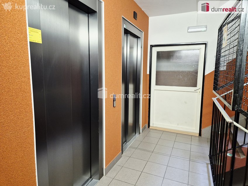 Pronájem bytu 3+1 64 m^2 Na Vyhlídce, Kaplice 