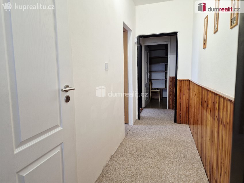 Pronájem bytu 3+1 64 m^2 Na Vyhlídce, Kaplice 