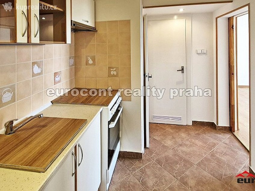 Pronájem bytu 2+1 45 m^2 Novgorodská 936, Praha 10 10100