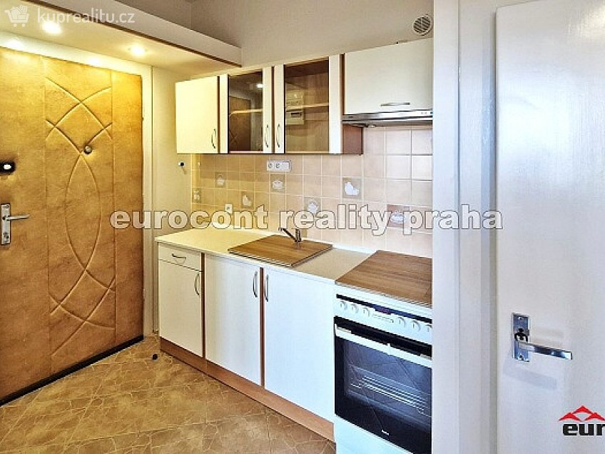 Pronájem bytu 2+1 45 m^2 Novgorodská 936, Praha 10 10100