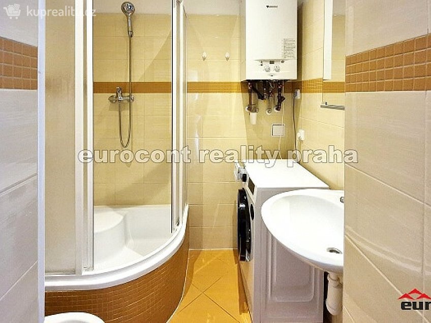 Pronájem bytu 2+1 45 m^2 Novgorodská 936, Praha 10 10100