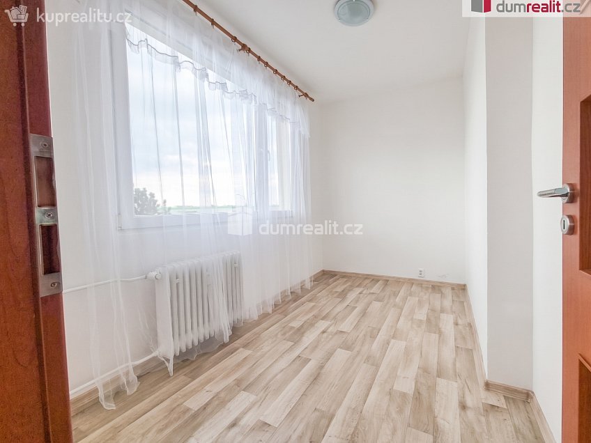 Prodej bytu 3+kk 58 m^2 Stavbařů, Roudnice nad Labem 