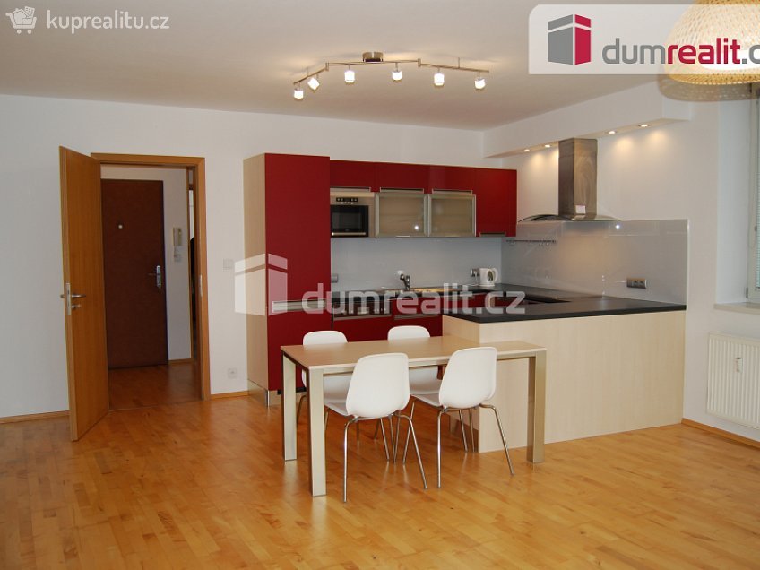 Pronájem bytu 2+kk 63 m^2 Nad Krocínkou, Praha 9 