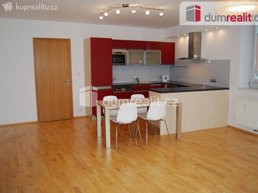 Pronájem bytu 2+kk 63 m^2 Nad Krocínkou, Praha 9 