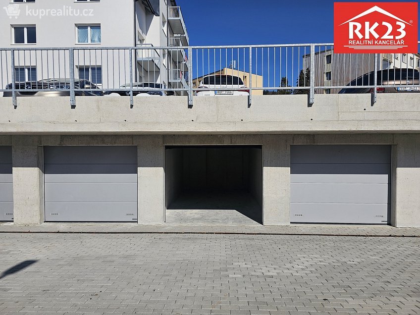 Pronájem  garáže 19 m^2 Královské svahy, Lázně Kynžvart 