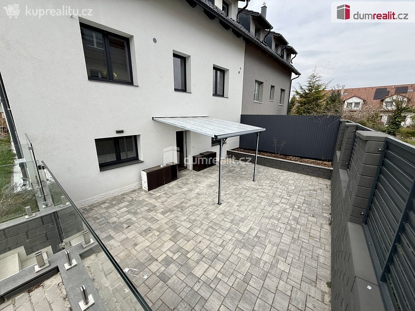 Pronájem  rodinného domu 99 m^2 Dvořákova, Velké Přílepy 