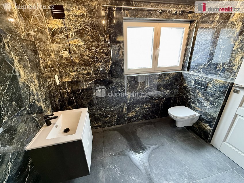 Pronájem  rodinného domu 99 m^2 Dvořákova, Velké Přílepy 