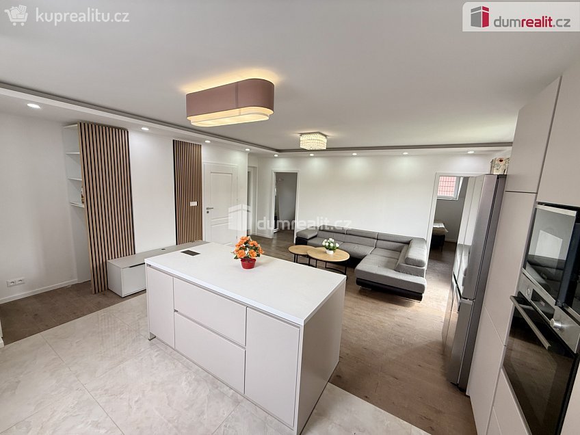 Pronájem  rodinného domu 85 m^2 Dvořákova, Velké Přílepy 