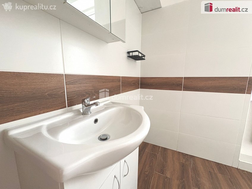 Pronájem bytu 1+1 36 m^2 Kosmonautů, Ústí nad Labem 