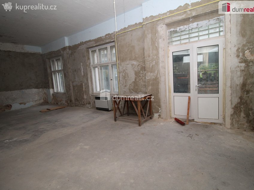 Prodej  rodinného domu 420 m^2 Bohatická, Dalovice 