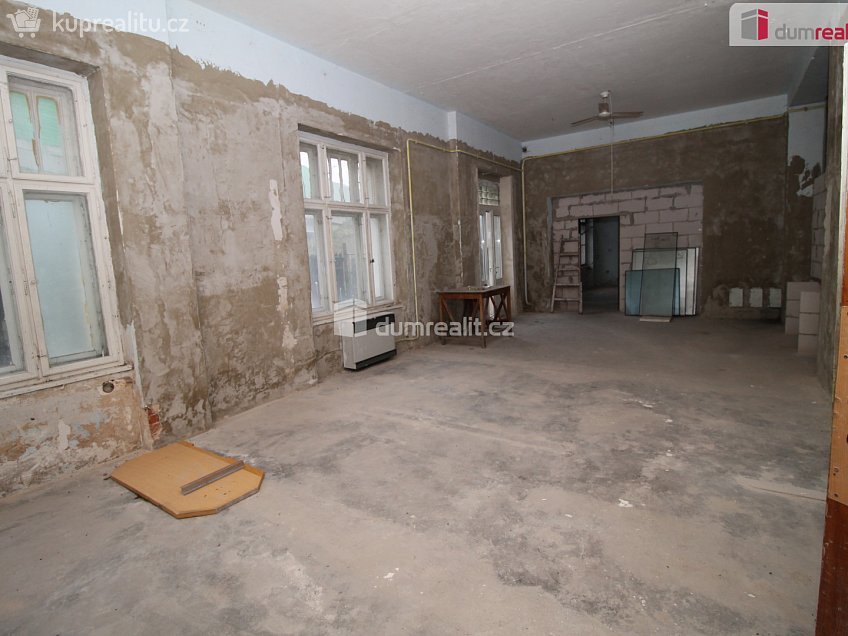 Prodej  rodinného domu 420 m^2 Bohatická, Dalovice 