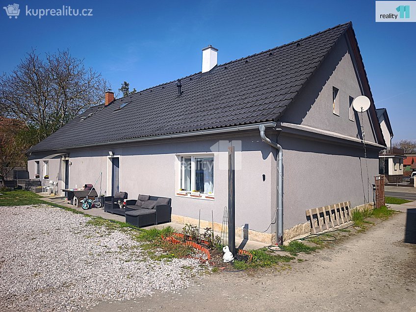 Prodej  rodinného domu 577 m^2 Lipová, Stěžery 