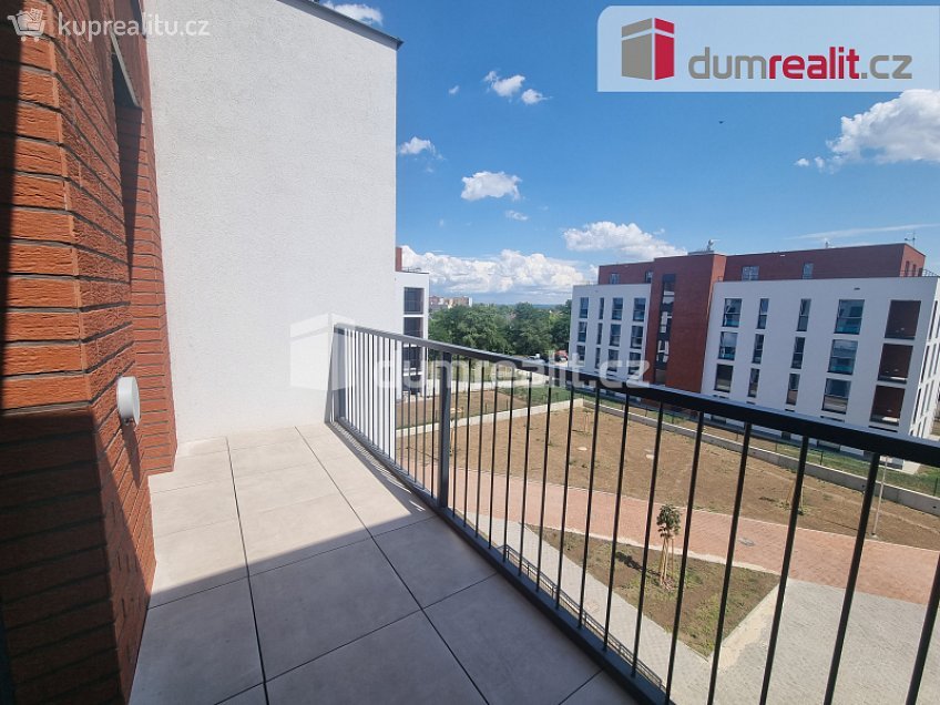 Pronájem bytu 3+kk 64 m^2 Zásmucká, Kolín 