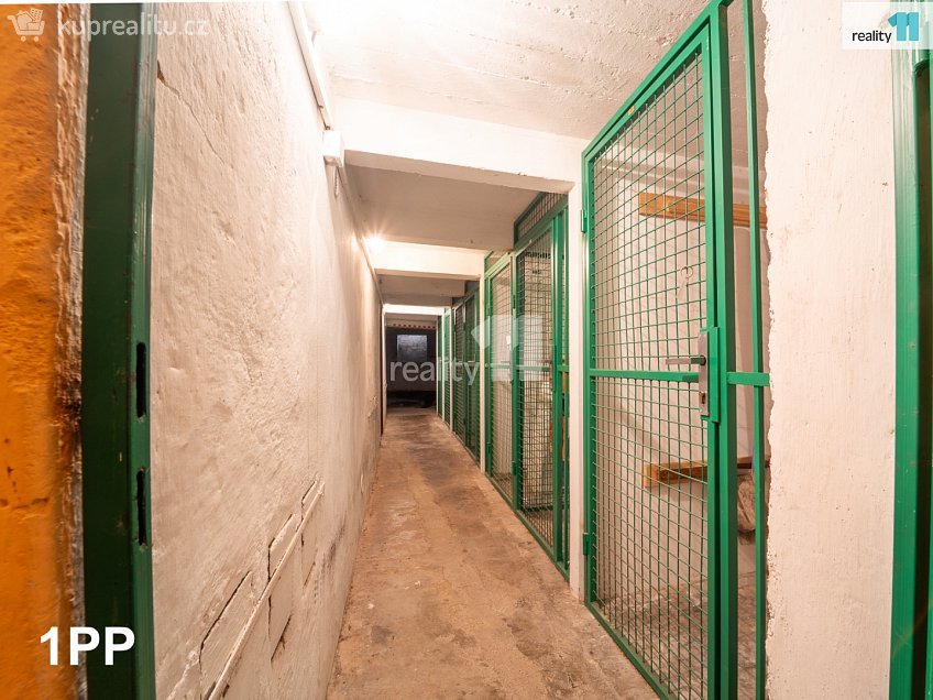 Prodej  činžovního domu 1343 m^2 Habrmannovo náměstí, Plzeň 