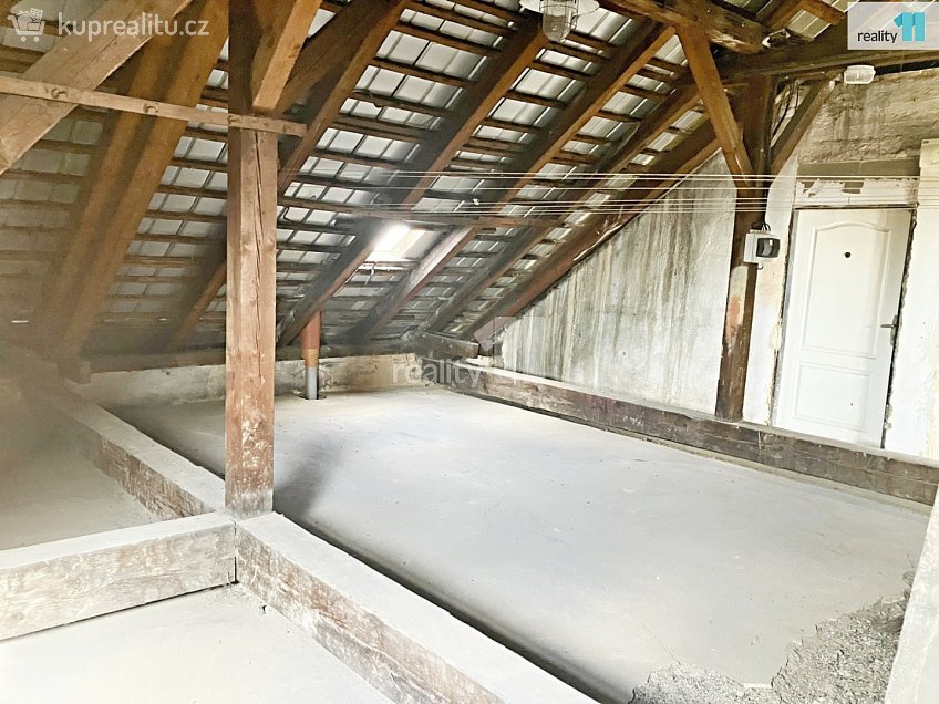 Prodej  činžovního domu 1343 m^2 Habrmannovo náměstí, Plzeň 