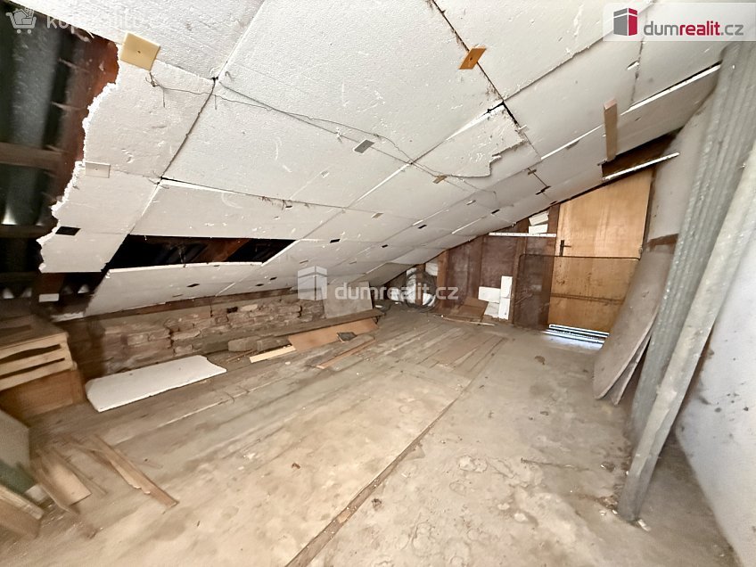 Prodej  zahrady 583 m^2 V Cihelnách, Veltrusy 