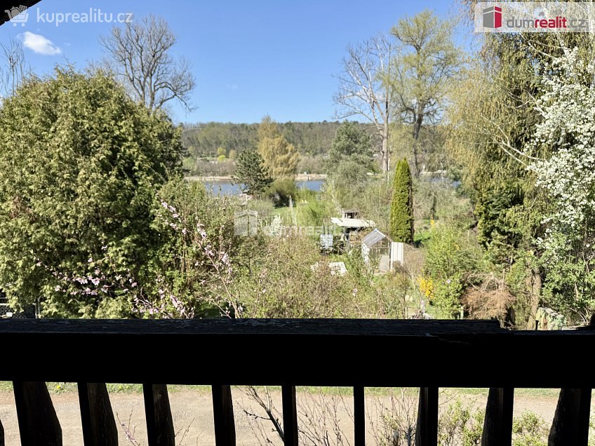 Prodej  zahrady 583 m^2 V Cihelnách, Veltrusy 