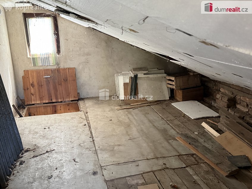 Prodej  zahrady 583 m^2 V Cihelnách, Veltrusy 