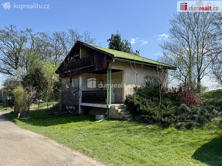 Prodej  zahrady 583 m^2 V Cihelnách, Veltrusy 