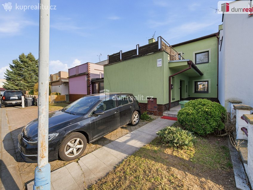 Prodej  rodinného domu 280 m^2 Čs. armády, Břeclav 