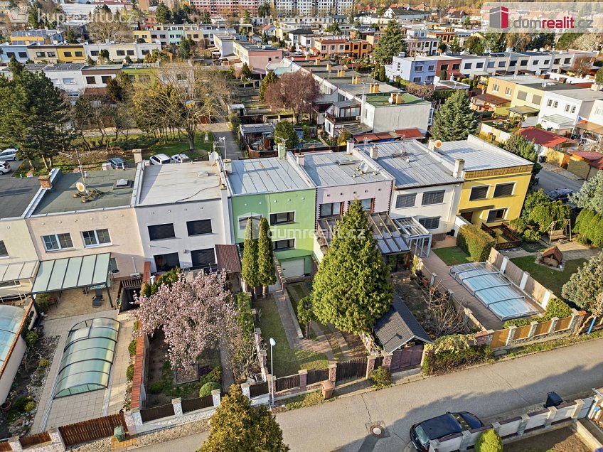 Prodej  rodinného domu 280 m^2 Čs. armády, Břeclav 