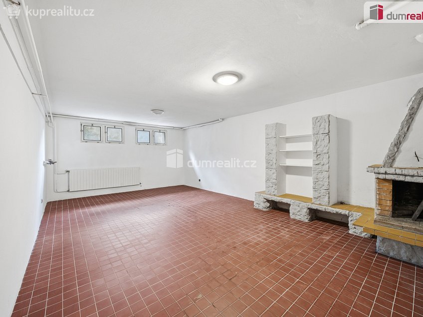 Prodej  rodinného domu 280 m^2 Čs. armády, Břeclav 