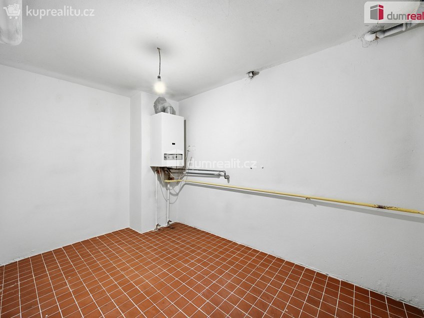 Prodej  rodinného domu 280 m^2 Čs. armády, Břeclav 