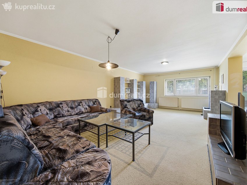 Prodej  rodinného domu 280 m^2 Čs. armády, Břeclav 