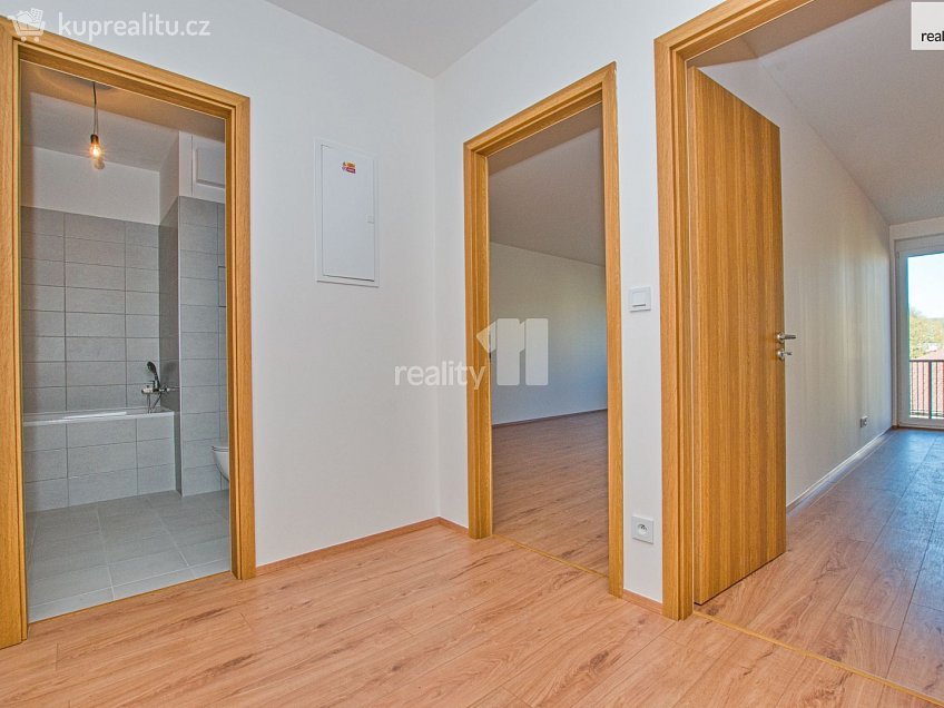 Prodej bytu 2+kk 69 m^2 Tovární, Liberec 