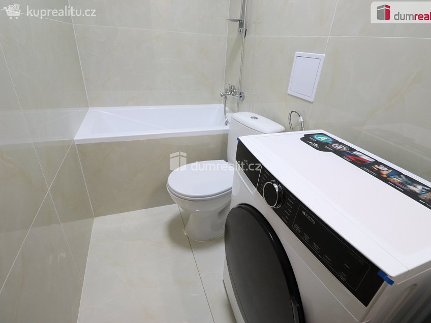 Pronájem bytu 1+1 28 m^2 Májová, Dalovice 