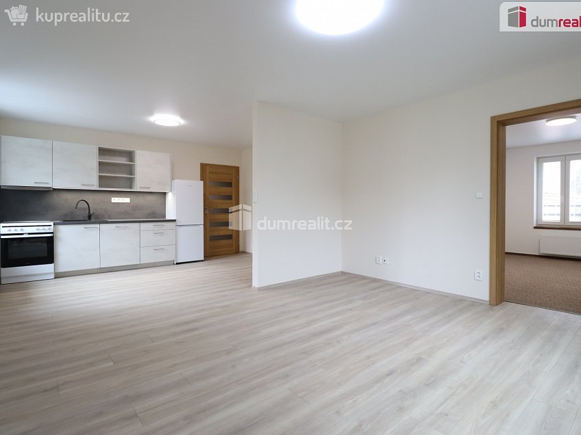 Pronájem bytu 2+kk 51 m^2 Májová, Dalovice 