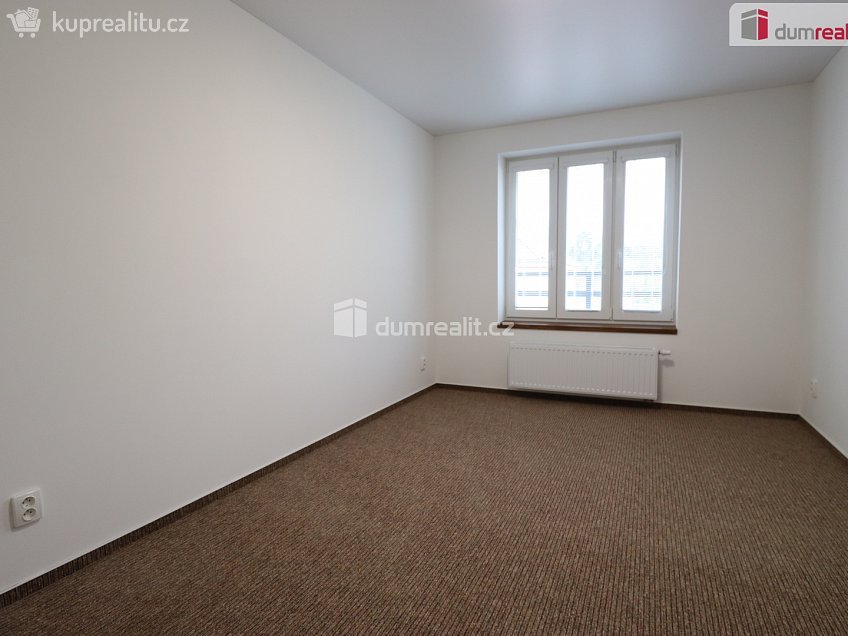 Pronájem bytu 2+kk 51 m^2 Májová, Dalovice 