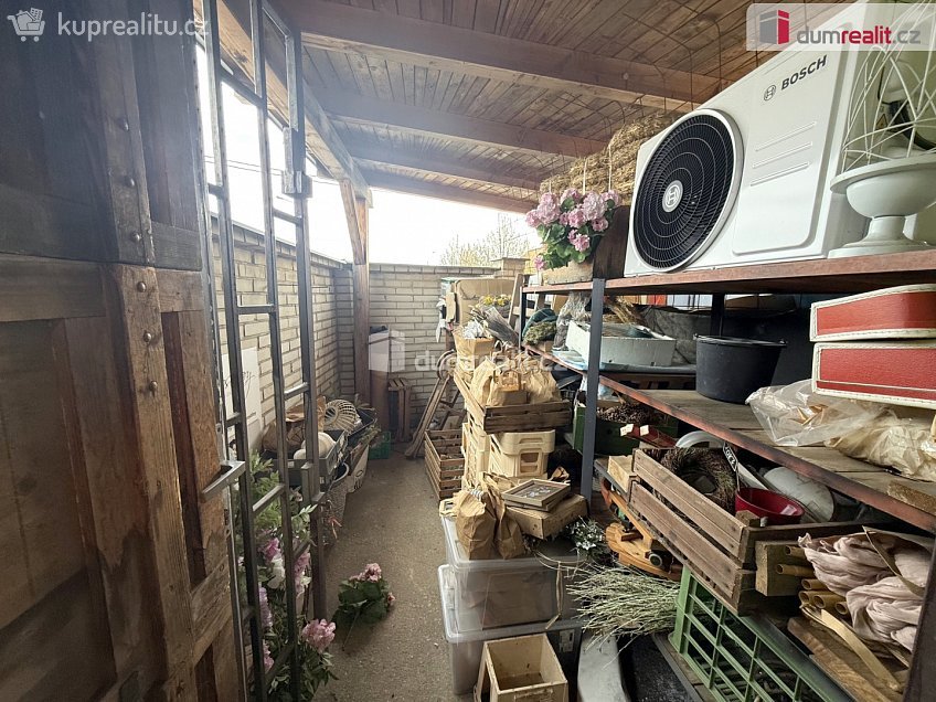 Pronájem  obchodních prostor 23 m^2 Masarykova, Zlín 