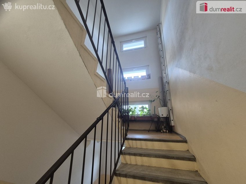 Prodej bytu 4+1 83 m^2 Vackova, Liberec 