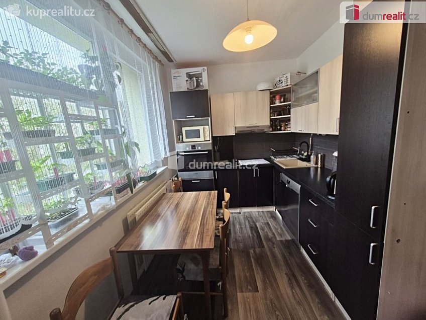 Prodej bytu 4+1 83 m^2 Vackova, Liberec 