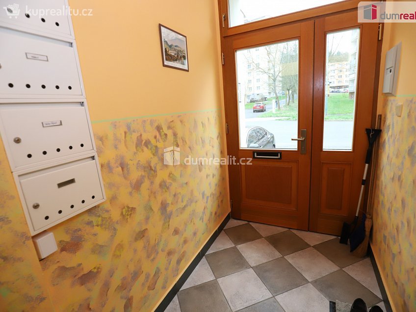 Pronájem bytu 3+1 94 m^2 Stará Kysibelská, Karlovy Vary 