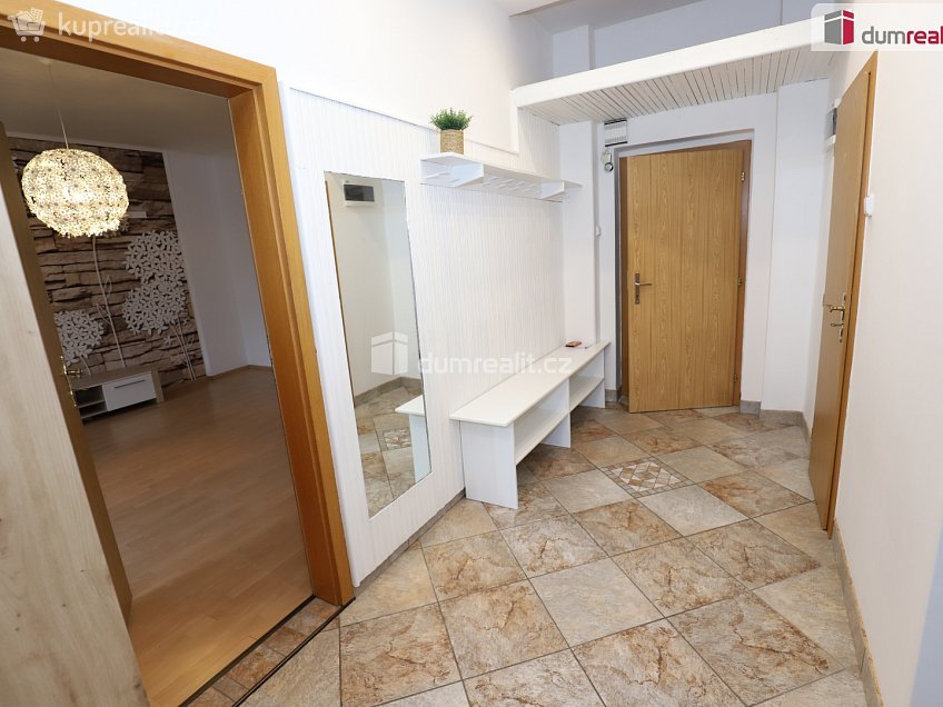 Pronájem bytu 3+1 94 m^2 Stará Kysibelská, Karlovy Vary 