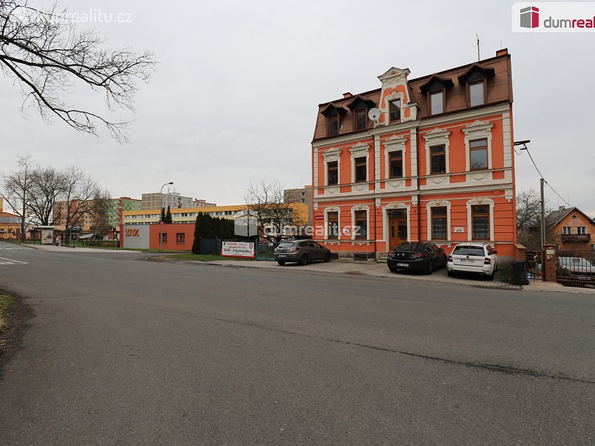 Pronájem bytu 3+1 94 m^2 Stará Kysibelská, Karlovy Vary 